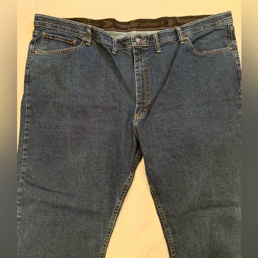 Wrangler Dark Wash Men’s Jeans Size 50x30